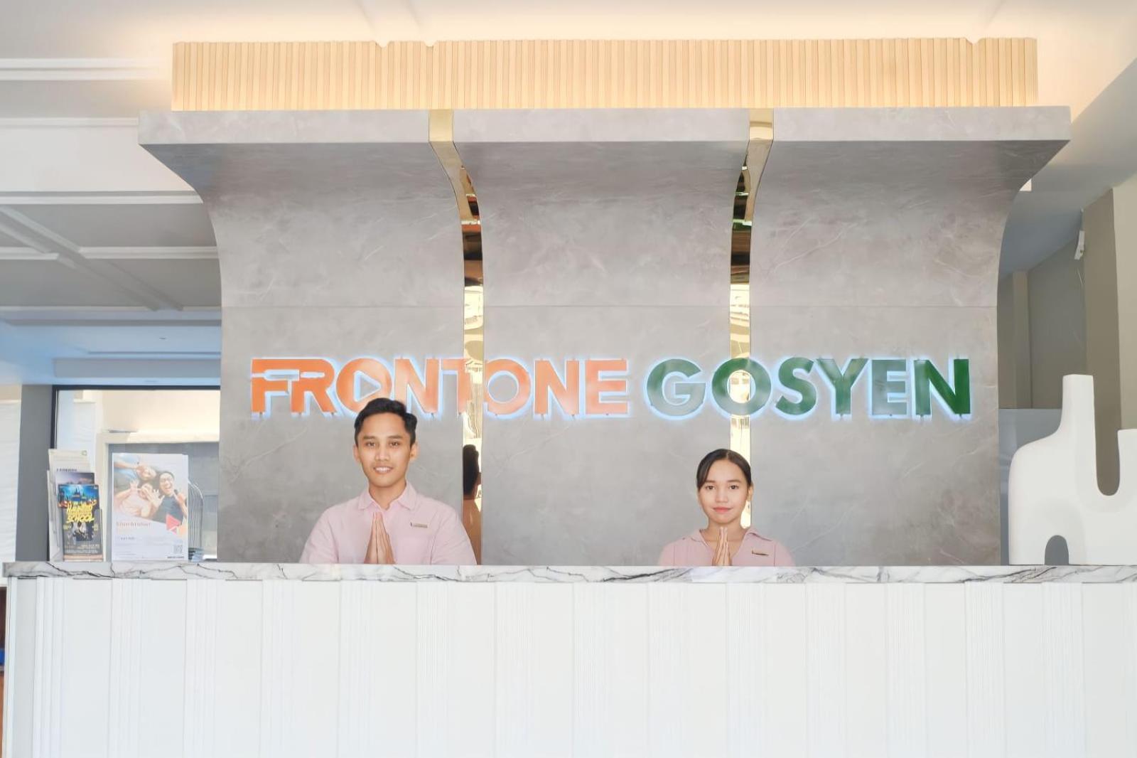 Front One Gosyen Hotel