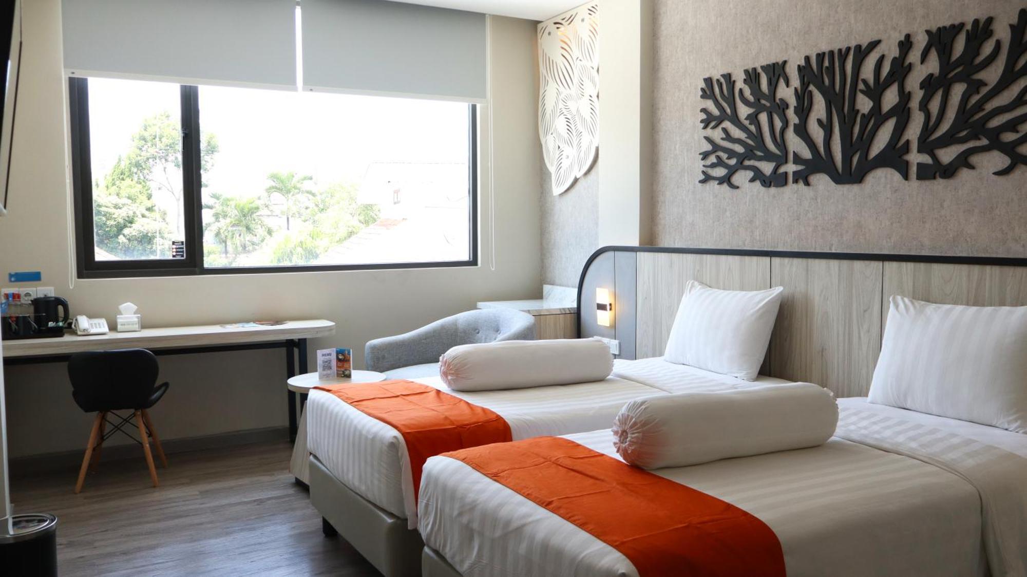 Hotel Front One Gosyen 3*